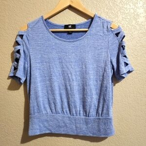 IZ BYER light blue short sleeve shirt with cutout sleeve detail Size M